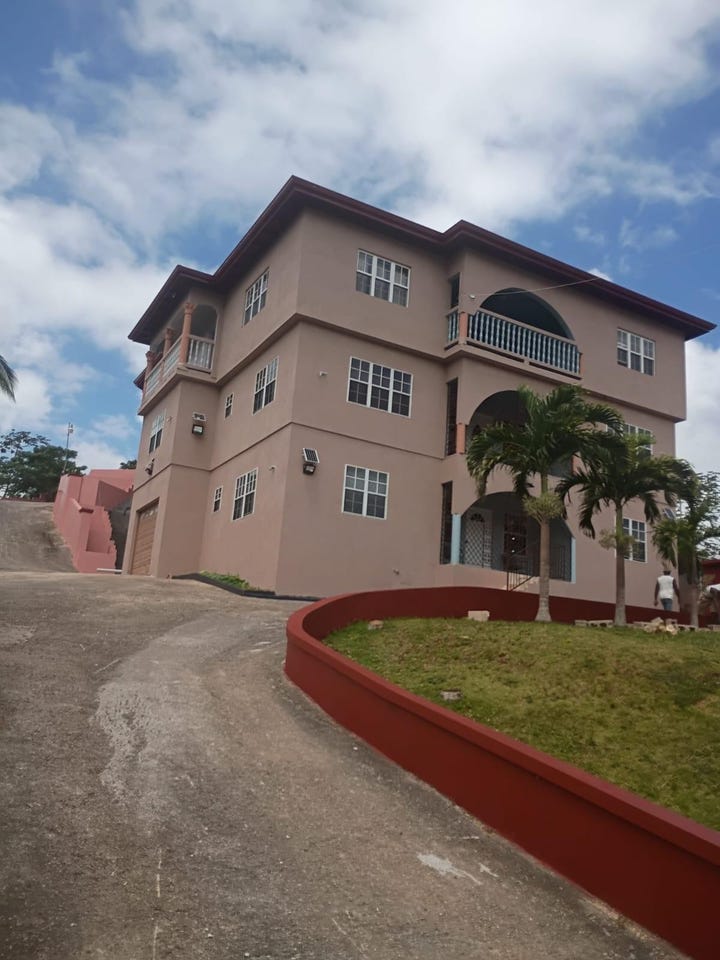 55 KNOWLES ROAD, MANDEVILLE, Brumalia, Manchester