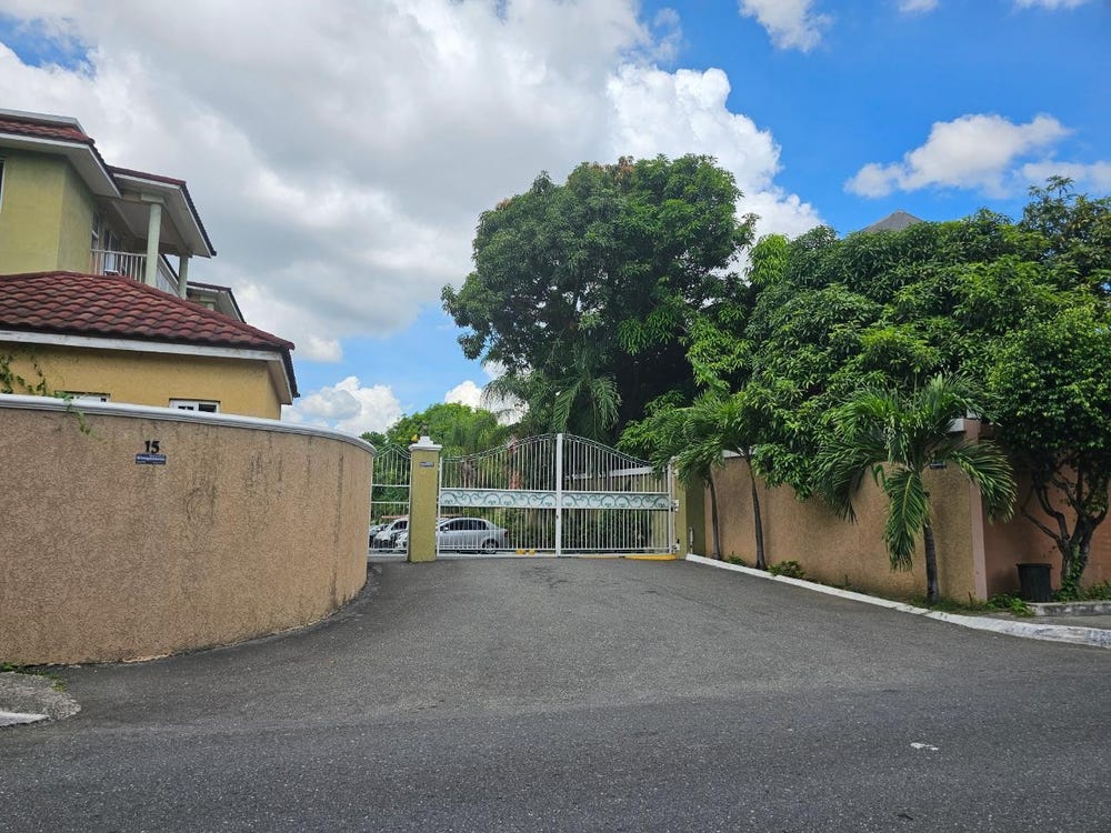 15 CHARLTON AVENUE unit: 6, Kingston 8, St. Andrew