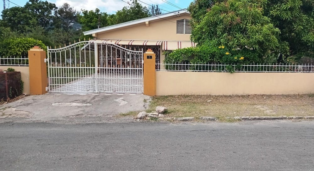 5 LYNDALE AVENUE, KINGSTON unit: House, Kingston 20, St. Andrew