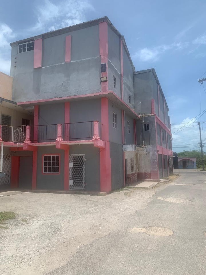 15 PLEASURE CITY, HAYES, Hayes, Clarendon