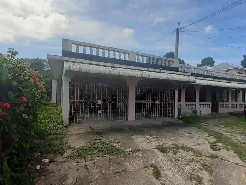 HALL CLOSE, FAIRVIEW PARK