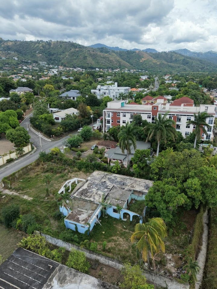 14 CHARLEMONT DRIVE, KINGSTO, Kingston 6, St. Andrew