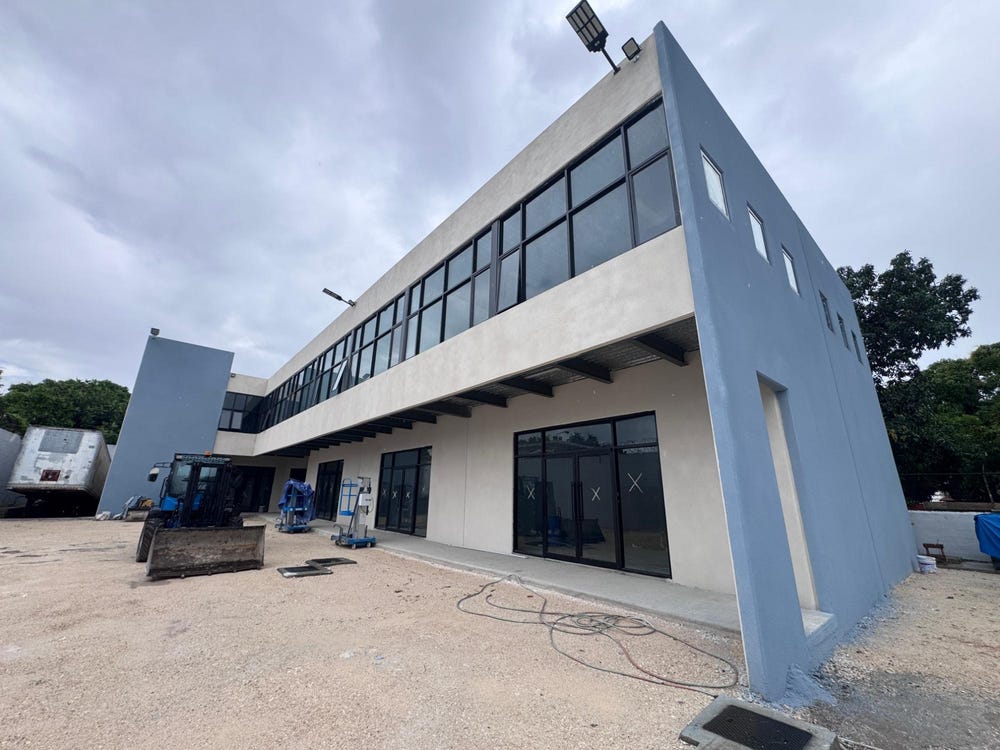 8 BALLATER AVENUE unit: 4, Kingston 10, St. Andrew
