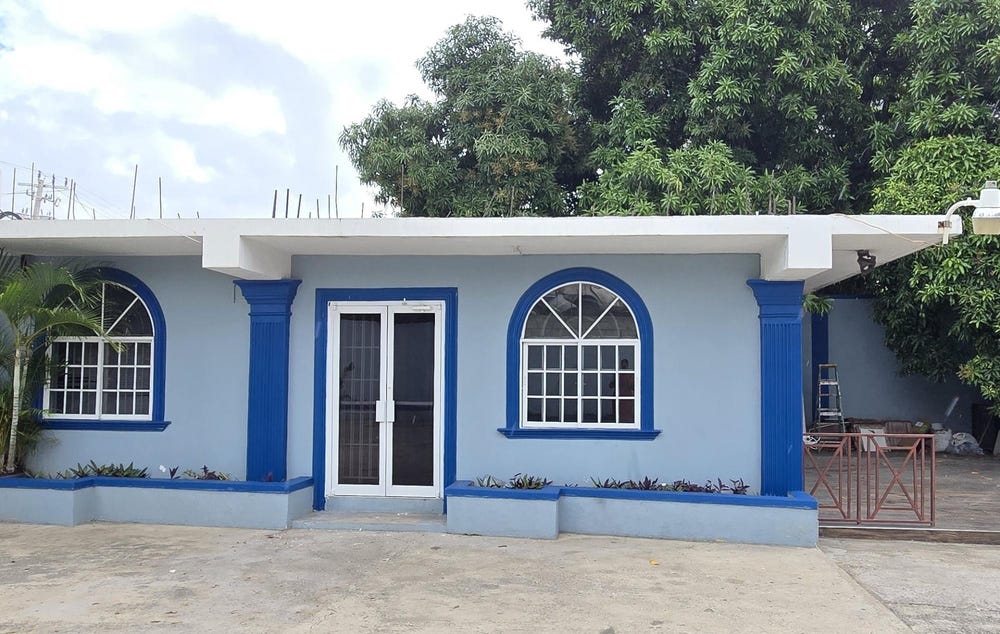 11 HILLVIEW AVENUE unit: 2, Kingston 10, St. Andrew