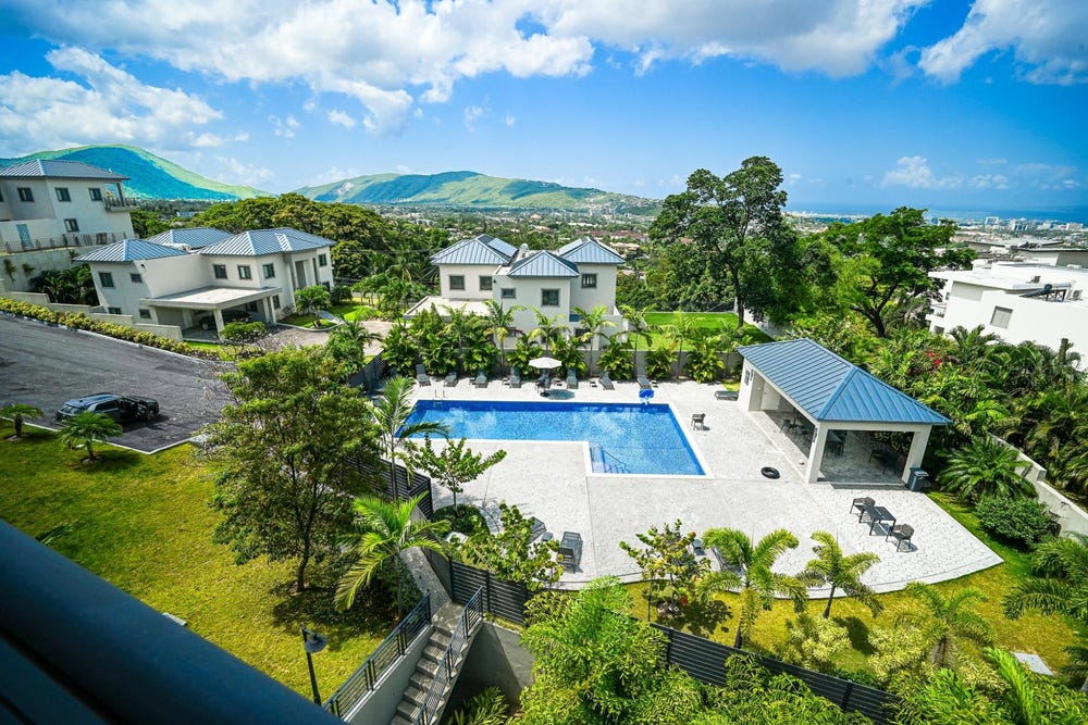 1A TAVISTOCK TERRACE unit: 44A, Kingston 6, St. Andrew