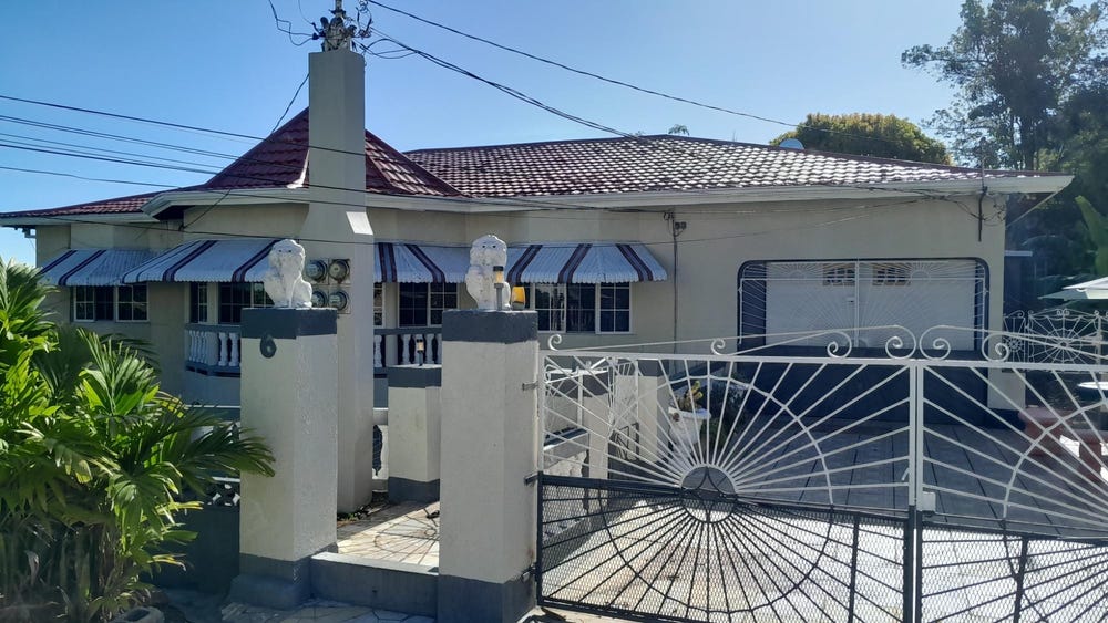 LYNWOOD CLOSE, FAIRBANKS