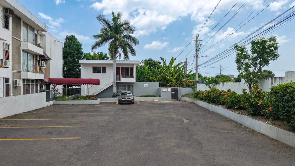 11 CENTRAL AVENUE, Constant Spring P.O., St. Andrew