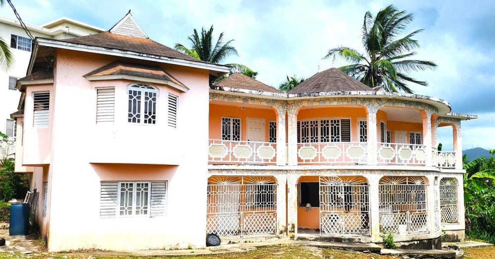 WESTGATE HILLS BOULEVARD