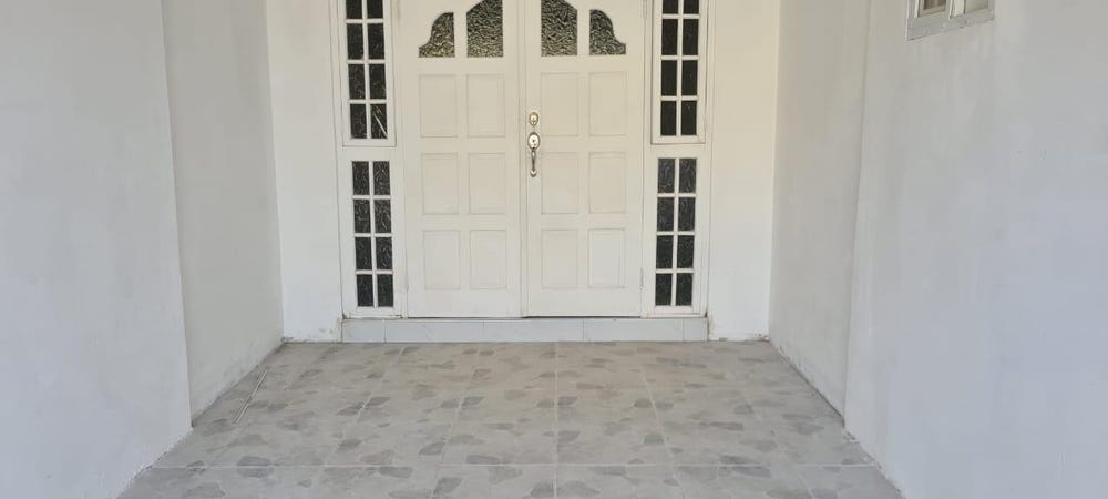 105 NW 62ND EPSOM 8 W G. P unit: 1, Greater Portmore, St. Catherine