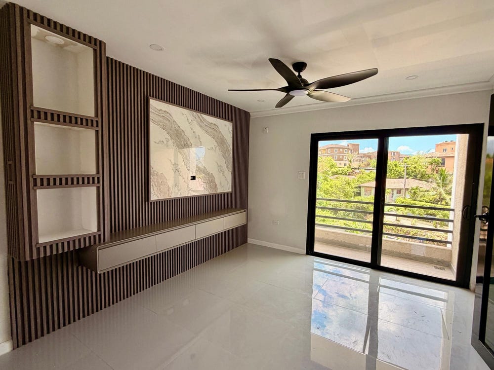 12-302 DULWICH DRIVE, Kingston 8, St. Andrew