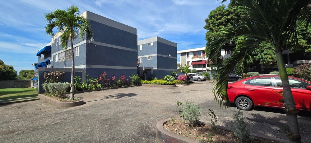 9A CENTRAL AVENUE, Constant Spring P.O., St. Andrew