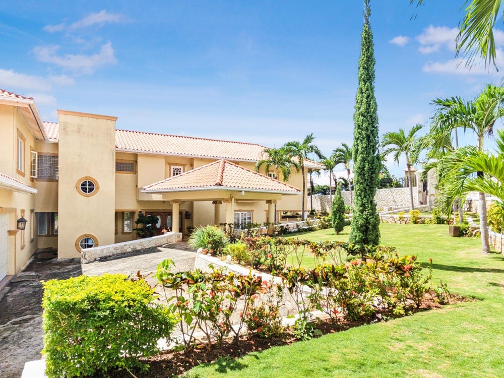 160 VICTORY AVENUE, Kingston 19, St. Andrew Parish