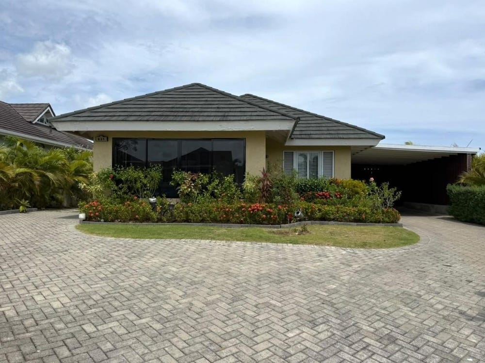 831 SEA GRAPE AVE., THE CREST, St. Ann's Bay, St. Ann