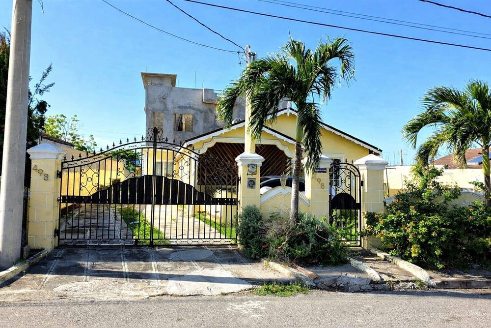 498 RHYNE PARK ROSEHALL, Montego Bay, St. James