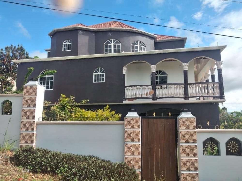 TOP HILL JUNCTION, Junction, St. Elizabeth