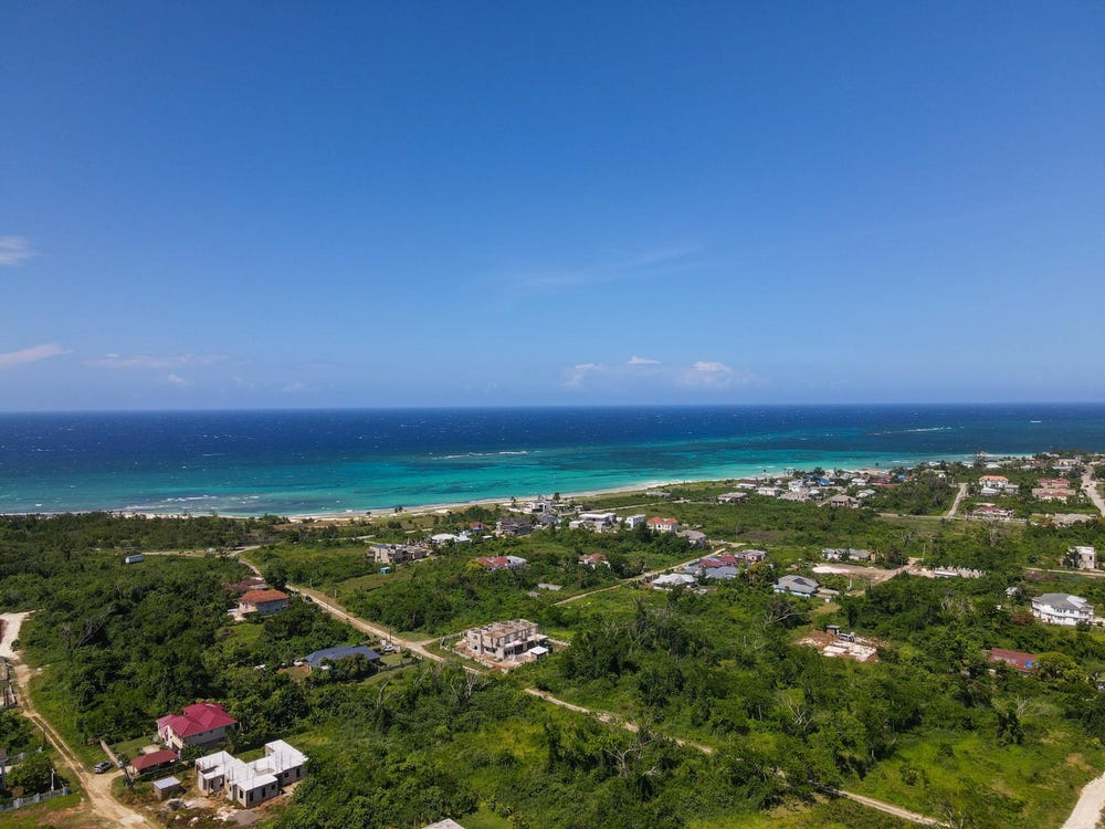 219 SILVER ROAD, SILVER SANDS, Trelawny