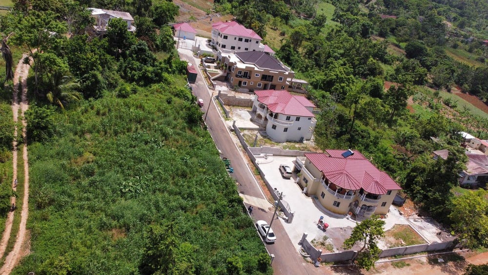 HUNTLEY CRESCENT St. Ann Browns Town, Browns Town, Saint Ann, Browns Town, Saint Ann