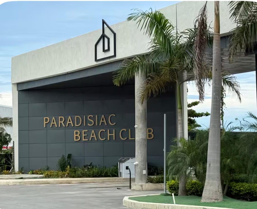 PARADISIAC BEACH CLUB unit: 324, Discovery Bay, St. Ann