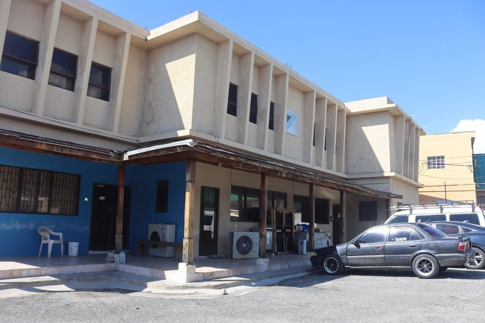 37 LYNDHURST ROAD, Kingston 5, St. Andrew