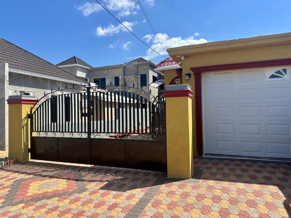 3 SOUTH BOULEVARD, Old Harbour, St. Catherine