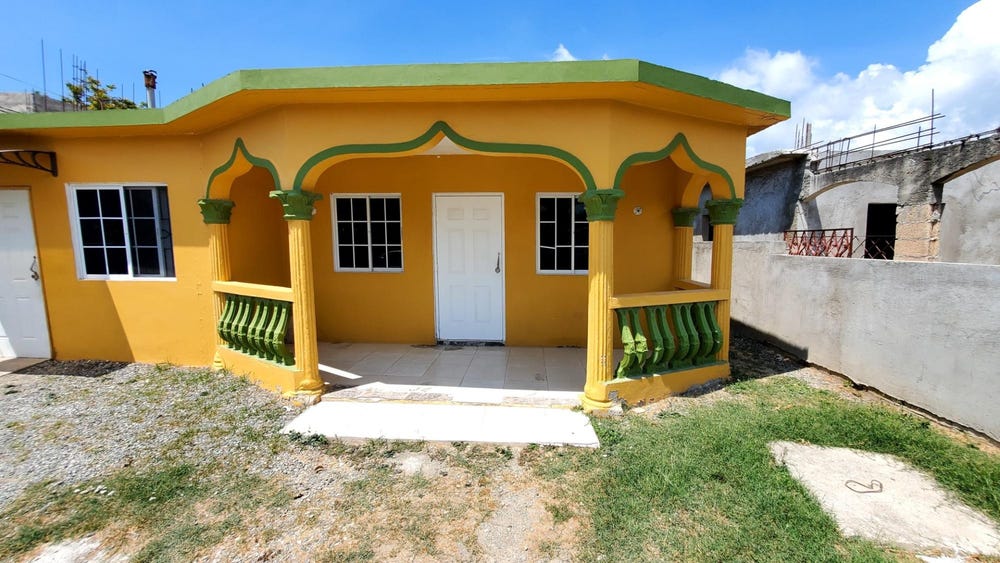 28 EATON CLOSE unit: 1, Cedar Grove Estate, St. Catherine