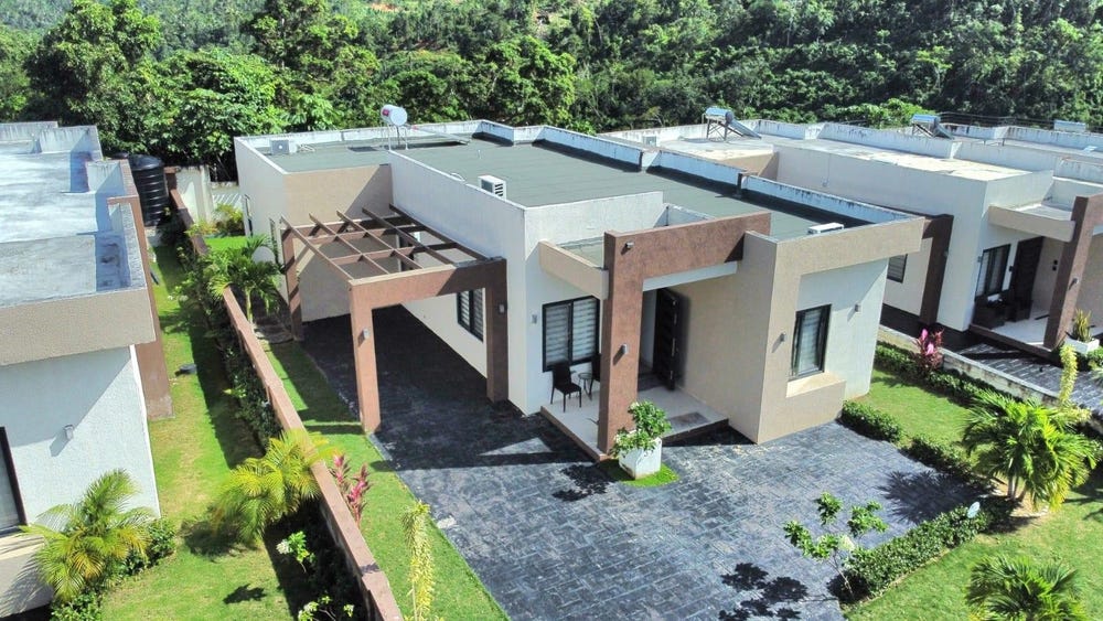 39 S BEACH BOULEVARD, Ocho Rios, St. Ann