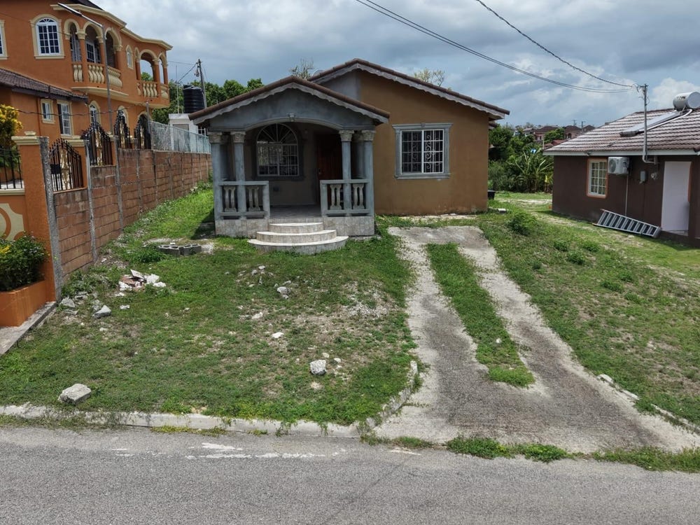 782 FLORENCE HALL, TRELAWNY lot: 782, FLORENCE HALL VILLAGE, Trelawny