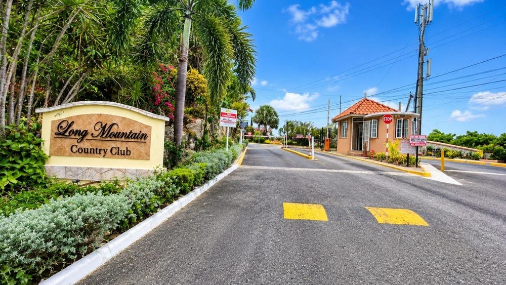 MIMOSA PLACE, LONG MOUNTAIN unit: 9, Kingston 6, St. Andrew