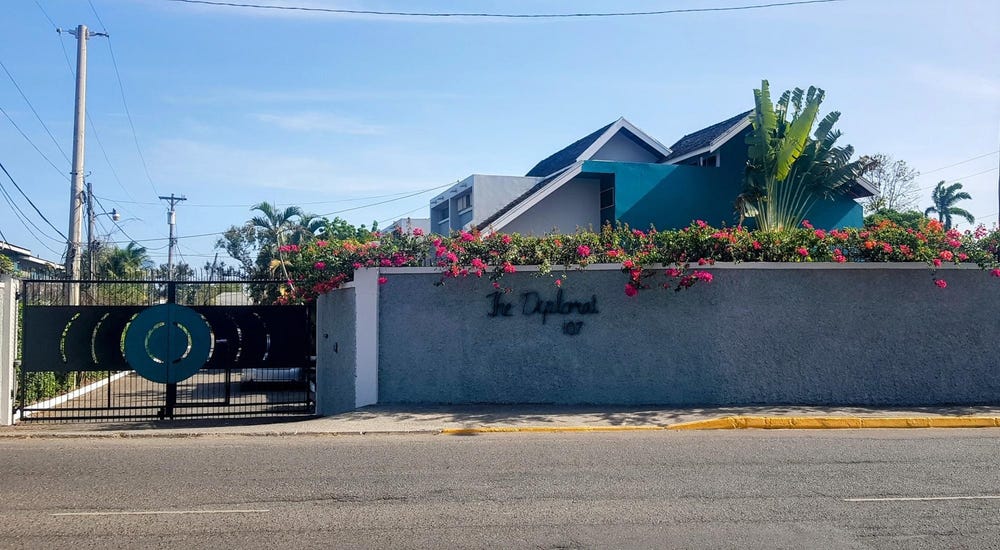 HOPE ROAD, KINGSTON 6