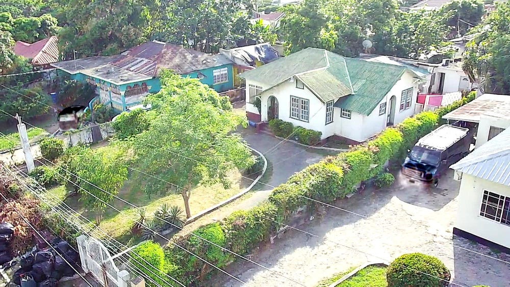 SECOND AVE, VINYARD TOWN