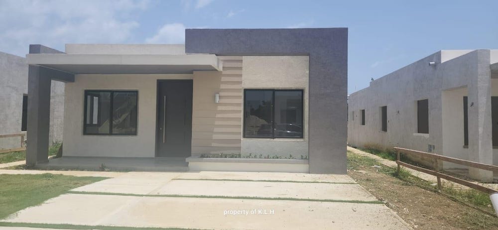 LAMBRIDGE MEADOWS, FARM P unit: 24, Farm Pen, Westmoreland