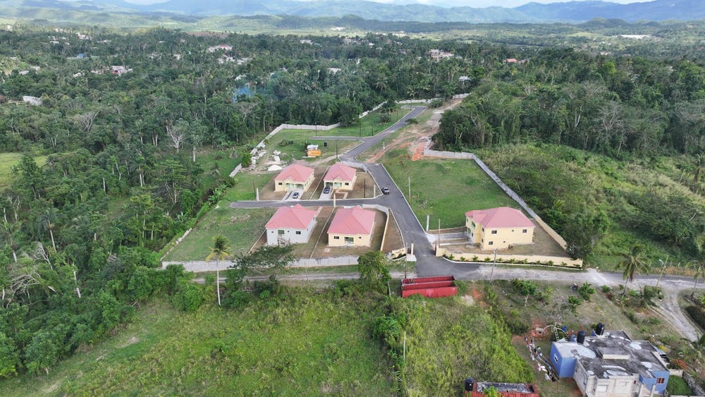 SUMMER HILL ESTATE, Linstead, St. Catherine