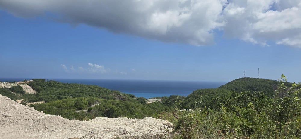 SANTA CRUZ BLVD, ALBION E