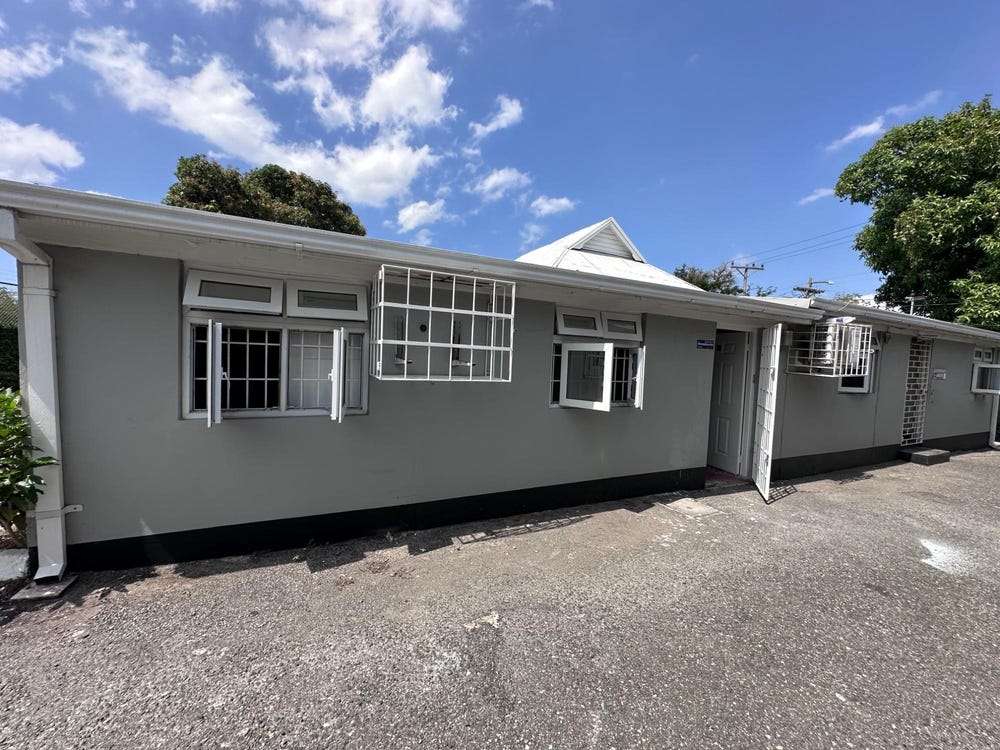 3 SOUTH AVE SWALLOWFIELD, Kingston 5, St. Andrew